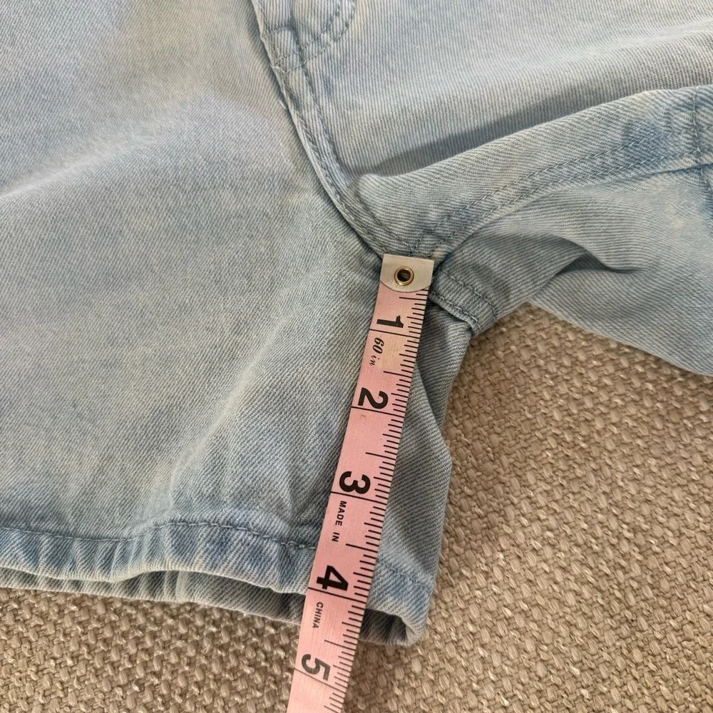 Princess Polly Denim Jean Shorts US Size 6 Light Wash High Waisted‎